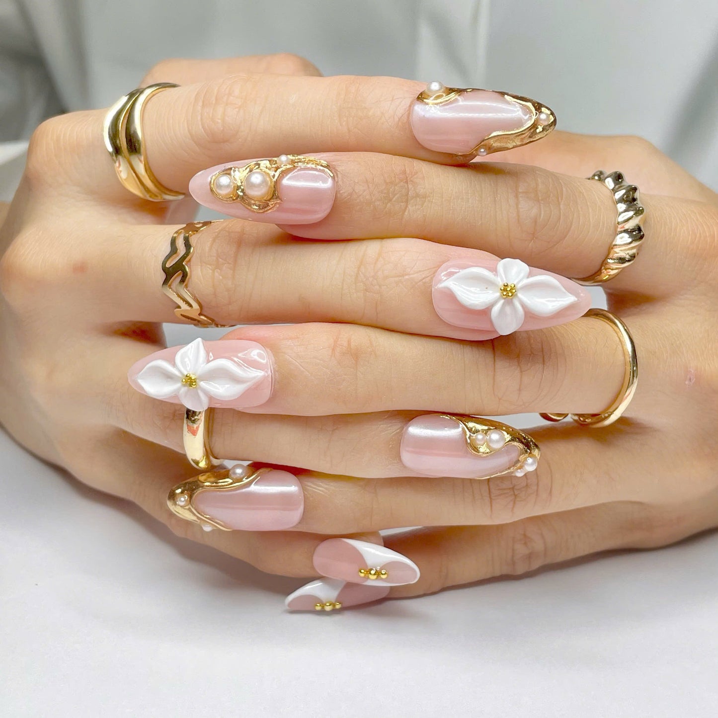 Pearl & Gold Elegance AR00029