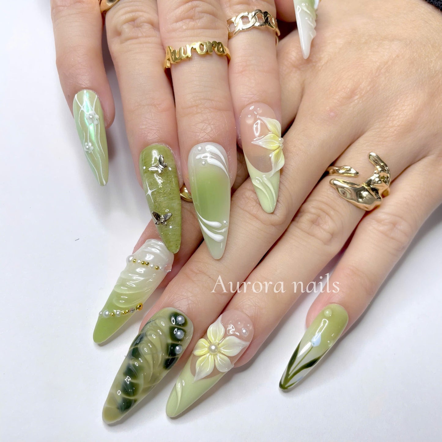 Green Botanical AR00039