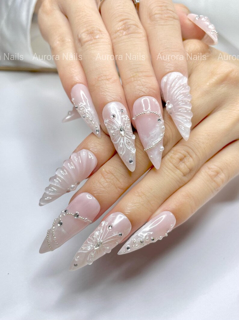 Blush Wings AR00019