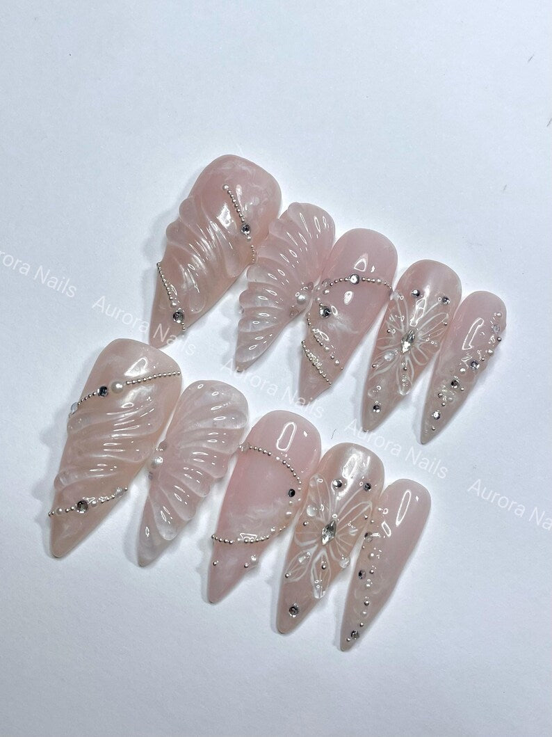 Blush Wings AR00019