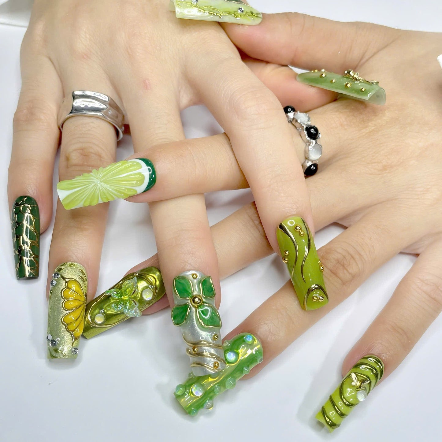 Lime Butterfly Breeze AR00004
