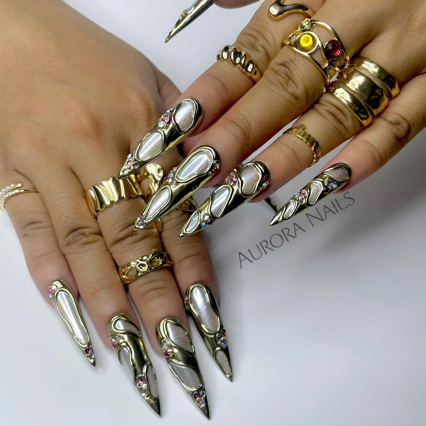 Gilded Glow AR00101